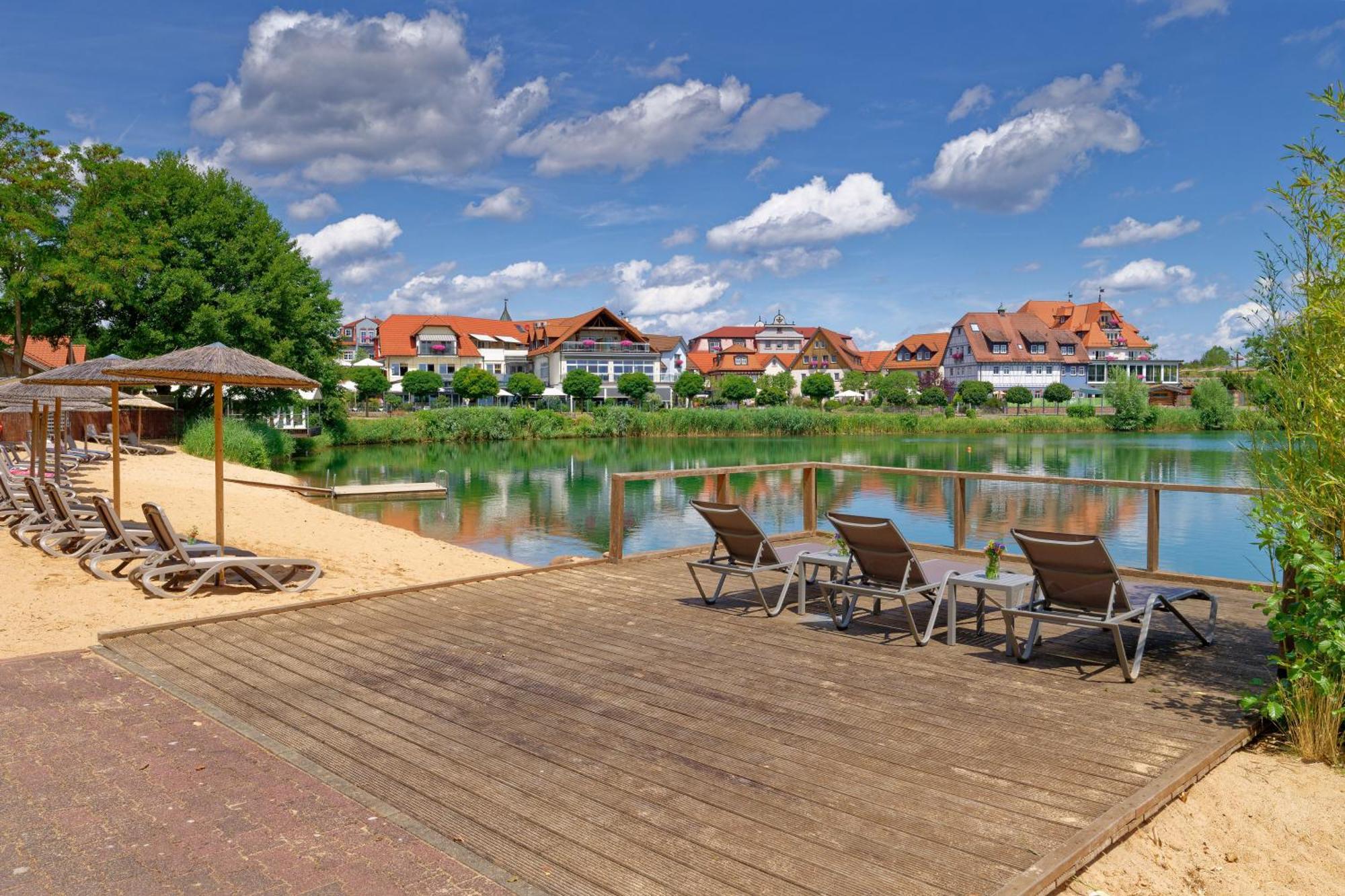 Seehotel Niedernberg - Das Dorf Am See Kültér fotó