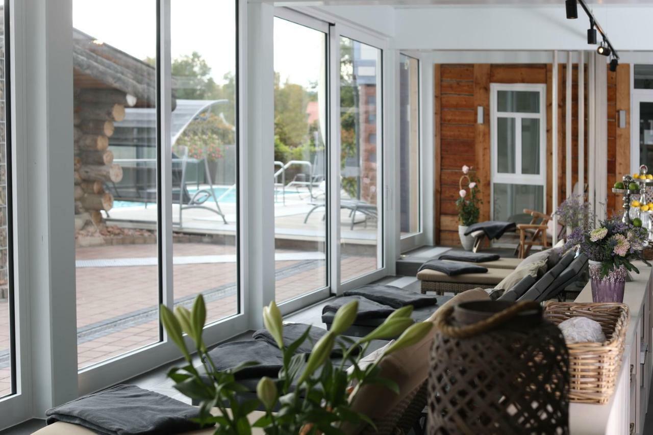 Seehotel Niedernberg - Das Dorf Am See Kültér fotó